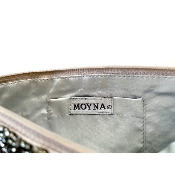 Moyna Beaded Peace Pouch - Picture 3 of 5